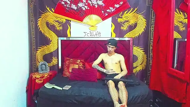 Pride couple online show from 02/09/26, 11:20