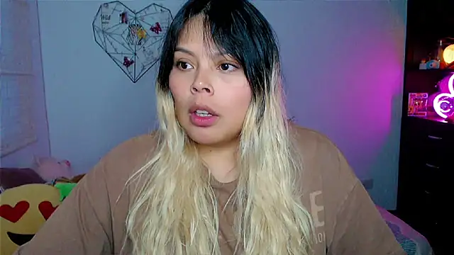 EllieMoonX online show from 04/15/26, 11:05