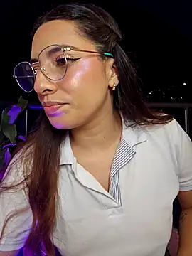 Meganthomson online show from 02/11/26, 03:00