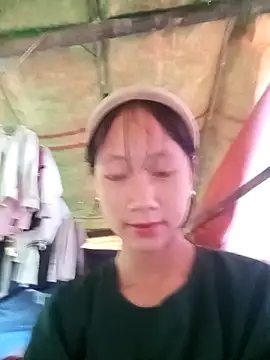 Snapshot of minachao- chatting on 11/02/25, 01:52 minachao- online show from 11/02/25, 01:52