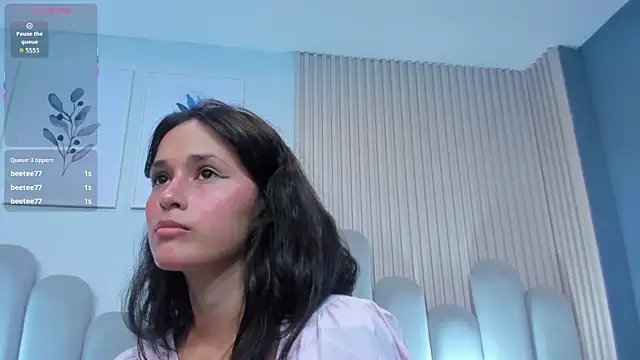 Snapshot of luly_dreams chatting on 06/27/26, 12:22 luly dreams online show from 06/27/26, 12:22