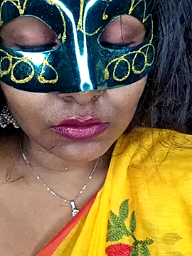 Sweet-Maddlina online show from 04/15/26, 05:14