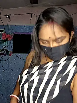 Sweet-Maddlina online show from 05/27/26, 01:24
