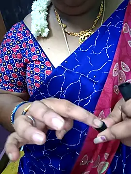 sweetrevathi online show from 10/17/25, 04:42