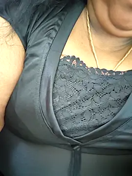 sweetrevathi online show from 10/25/25, 09:17