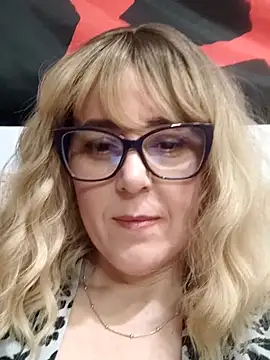 Amelialove42 online show from 02/18/26, 08:38