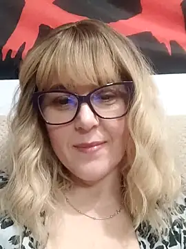 Amelialove42 online show from 02/27/26, 07:36