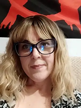 Amelialove42 online show from 03/24/26, 07:41