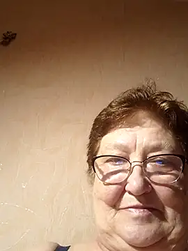 Snapshot of Katherine735 chatting on 05/19/26, 08:48 Katherine735 online show from 05/19/26, 08:48