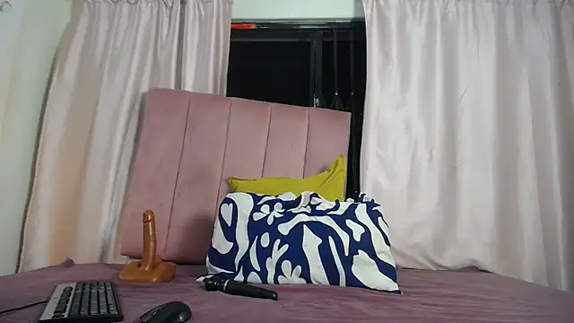 Kelly-001 online show from 04/02/26, 09:45