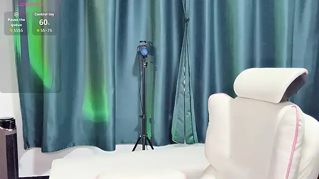 QmnbvcxzQewq online show from 11/20/25, 05:18