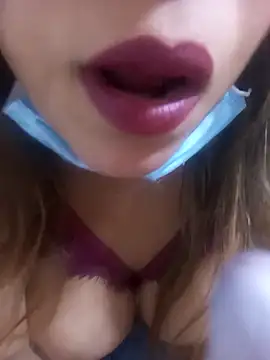 Snapshot of FATIFATIMOROC chatting on 01/07/26, 08:33 FATIFATIMOROC online show from 01/07/26, 08:33