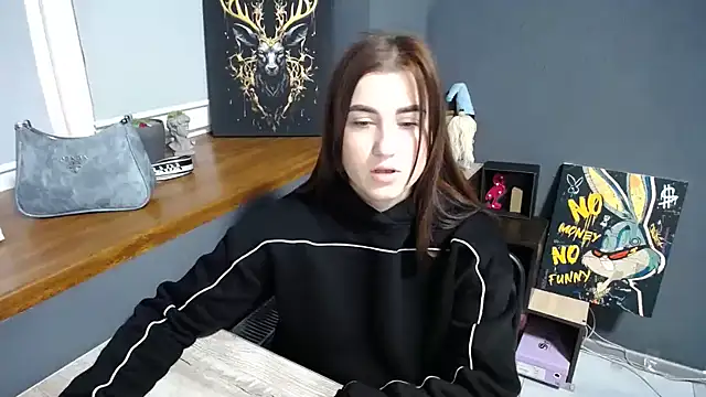 Snapshot of Flower_mary chatting on 11/18/25, 07:46 Flower mary online show from 11/18/25, 07:46