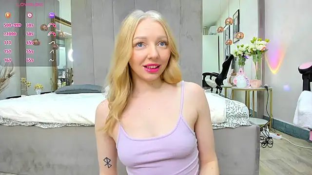 SundyRose online show from 11/25/25, 08:31