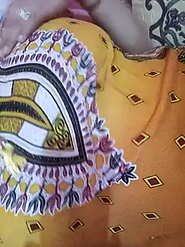 sondimila online show from 04/11/26, 02:54