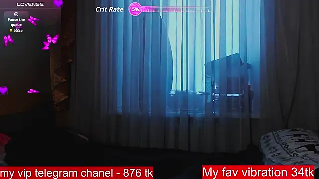 ArianaLight online show from 11/18/25, 01:04