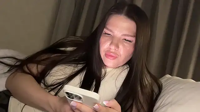 Seysolia online show from 04/17/26, 10:24