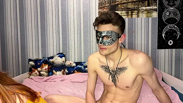 EmiliaCouple online show from 01/07/26, 02:08