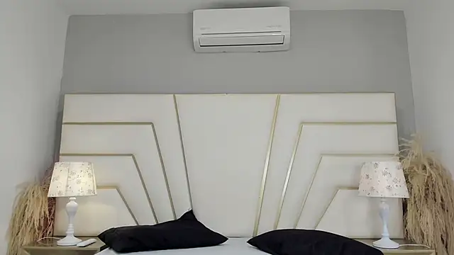 Snapshot of Zahir_Ashar chatting on 10/14/25, 11:00 Zahir Ashar online show from 10/14/25, 11:00