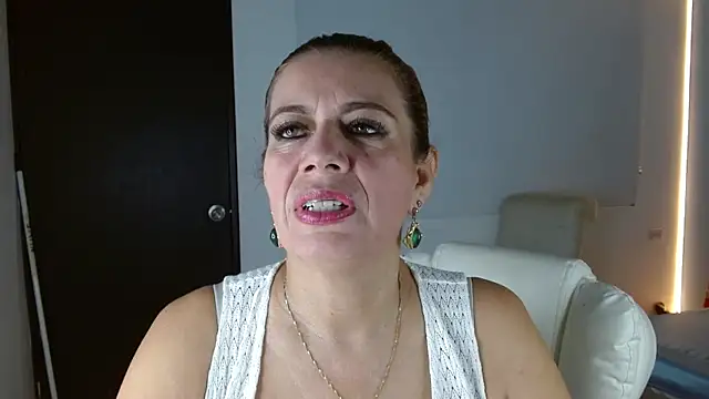 channelsmith 55 online show from 04/17/26, 01:14