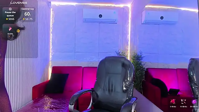 HasleyCarter online show from 12/13/25, 10:59