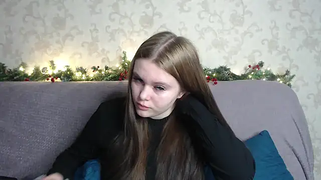 Musegirl online show from 12/20/25, 01:34