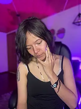 Ninfa pink online show from 01/13/26, 06:46