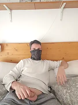 Alex piloto online show from 10/22/25, 02:39