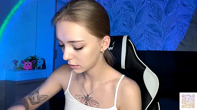 EvaPeace online show from 11/16/25, 05:07