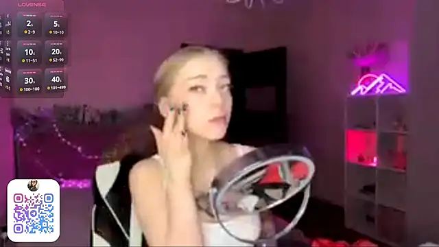 EvaPeace online show from 02/02/26, 07:12