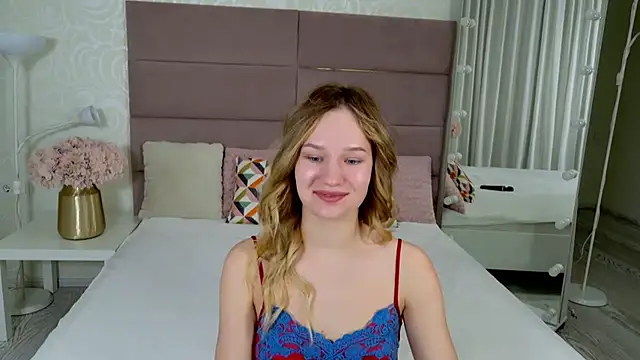 IndieMoon online show from 01/11/26, 07:52