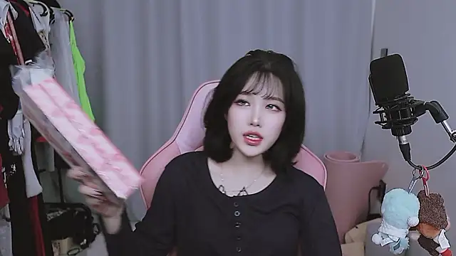 MISA 02 online show from 04/09/26, 09:15