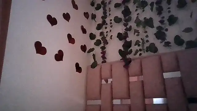 abby moss 2 online show from 04/24/26, 12:40