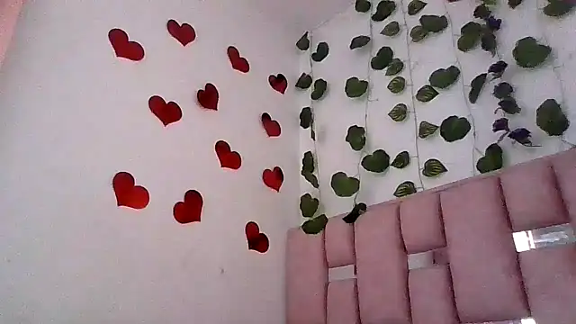 abby moss 2 online show from 06/01/26, 12:40