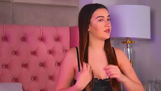 TaliaMorenne online show from 01/15/26, 07:13