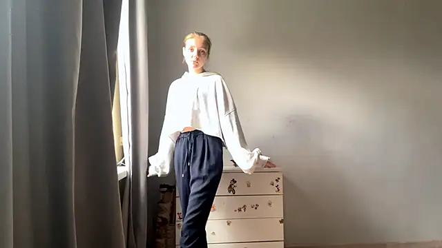  petaI online show from 10/10/25, 06:01