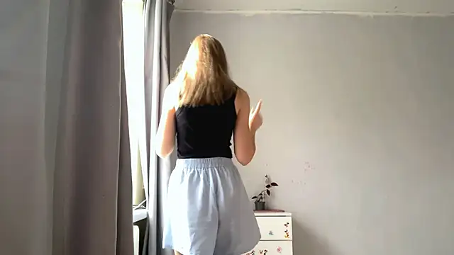  petaI online show from 10/21/25, 06:14