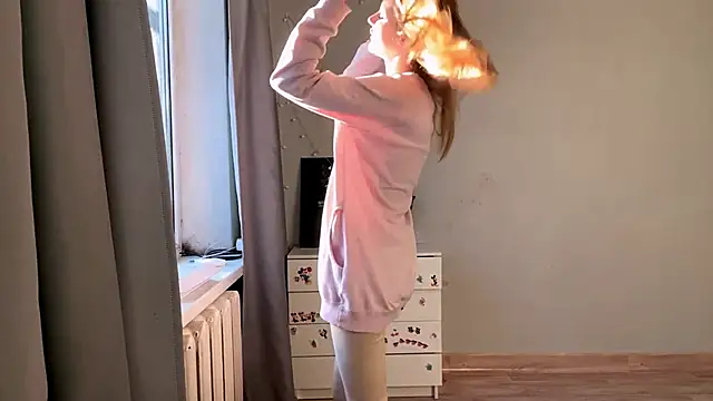  petaI online show from 12/16/25, 06:07