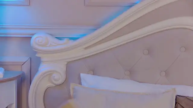 MileyMalory online show from 11/06/25, 07:59