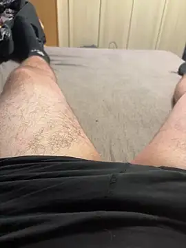 Snapshot of patrik9991 chatting on 11/14/25, 03:22 patrik9991 online show from 11/14/25, 03:22