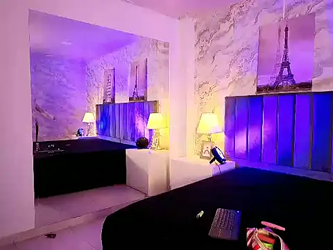 Snapshot of NameaRohouse chatting on 02/25/26, 12:37 NameaRohouse online show from 02/25/26, 12:37