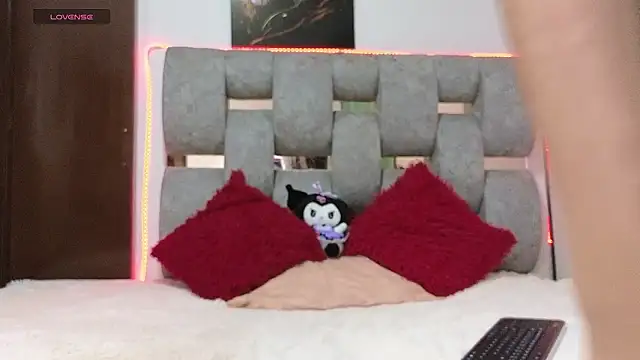 alix kitty online show from 01/16/26, 08:24