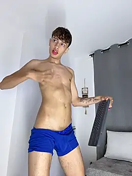 Snapshot of Douglas_Lux chatting on 10/14/25, 08:53 Douglas Lux online show from 10/14/25, 08:53