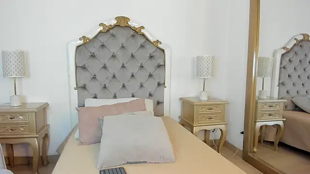 mary joseph online show from 11/16/25, 07:30