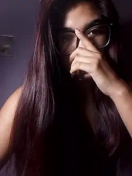 Snapshot of alisaram chatting on 10/13/25, 08:31 alisaram online show from 10/13/25, 08:31