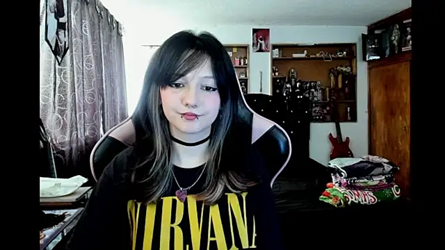 Maki Zein  online show from 02/03/26, 07:52