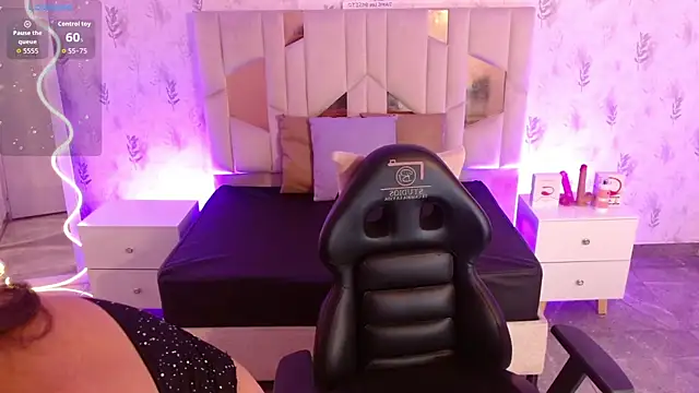 MARIANA TAY1 online show from 11/06/25, 03:07