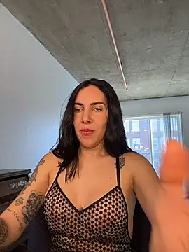 Lolathebaddie online show from 02/05/26, 05:06