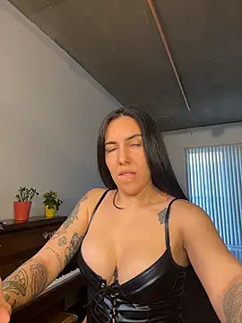 Lolathebaddie online show from 02/21/26, 12:00