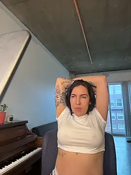 Lolathebaddie online show from 03/03/26, 05:08